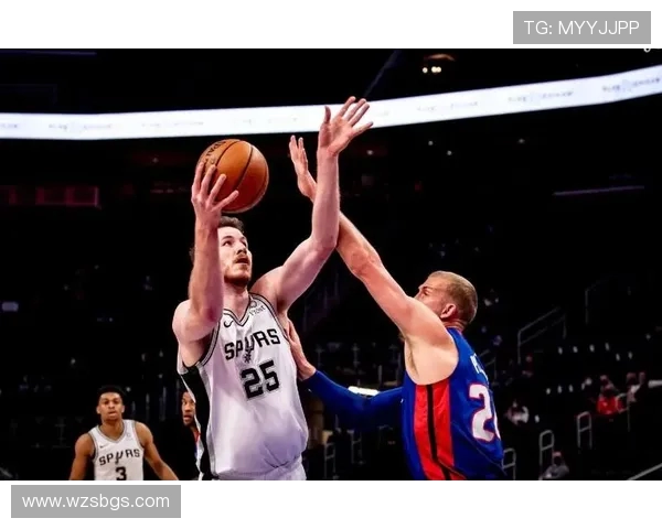 西部决赛巅峰对决马刺勇士谁能笑到最后争夺总冠军荣耀