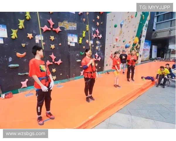 世界攀岩锦标赛点评：西安街舞队的意识表现